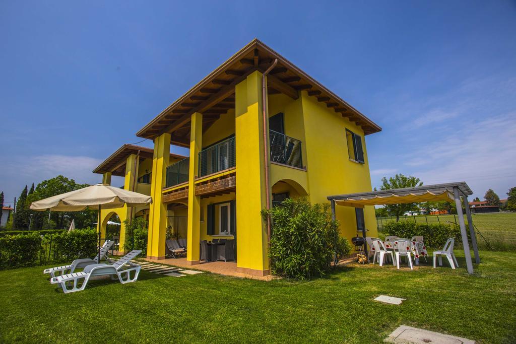 Residence Karina Moniga del Garda ภายนอก รูปภาพ